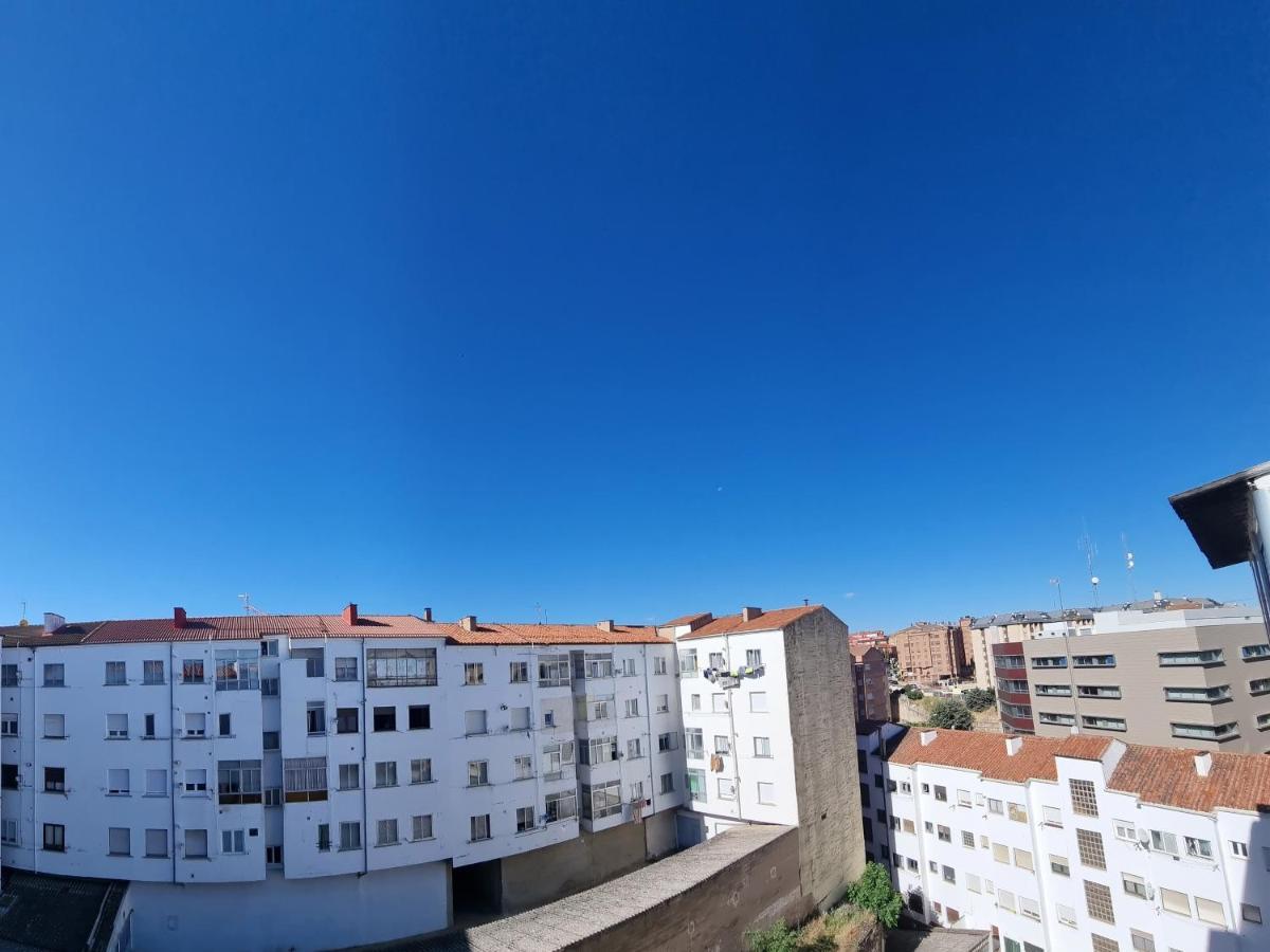 Dehesa Centro Apartment Soria Bagian luar foto
