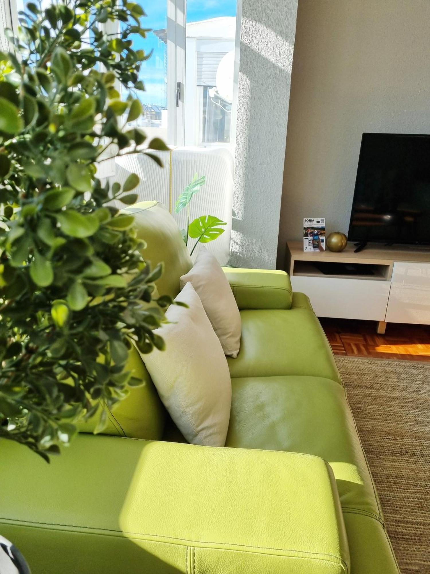 Dehesa Centro Apartment Soria Bagian luar foto